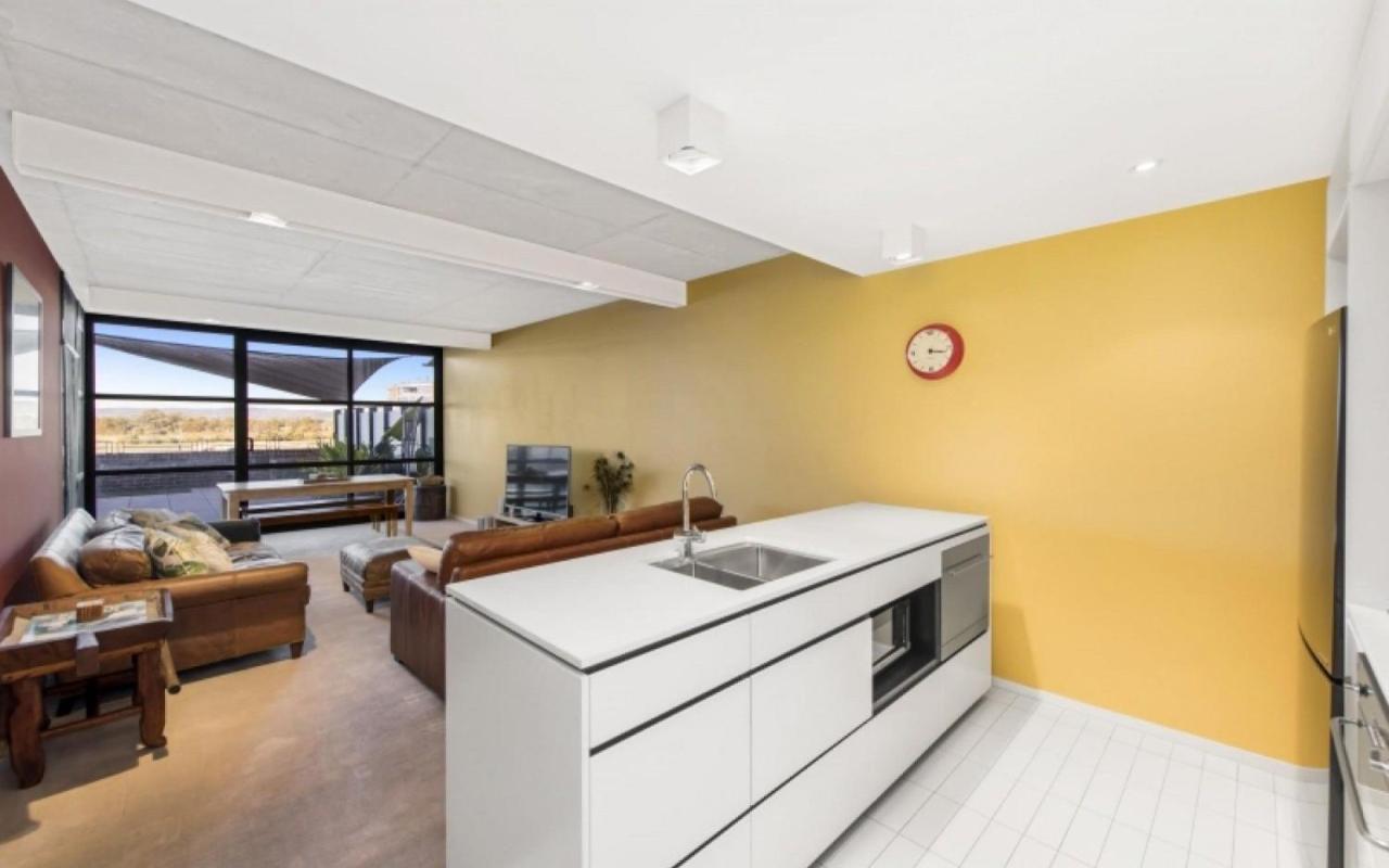 Dockside Apartments Kingston Act Canberra Exterior photo