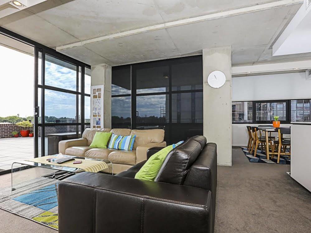 Dockside Apartments Kingston Act Canberra Exterior photo